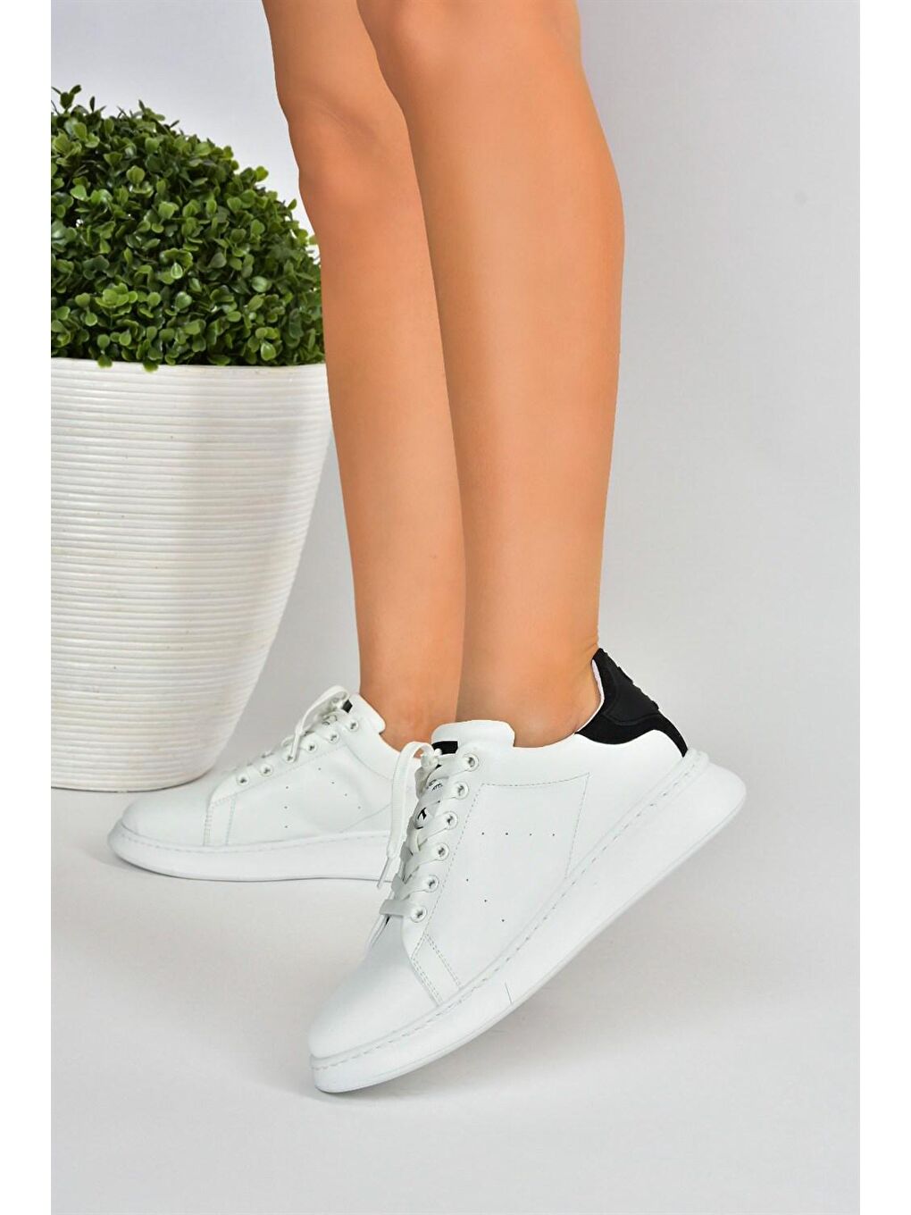 M610275509 Beyaz/Siyah Kadın Sneakers-3