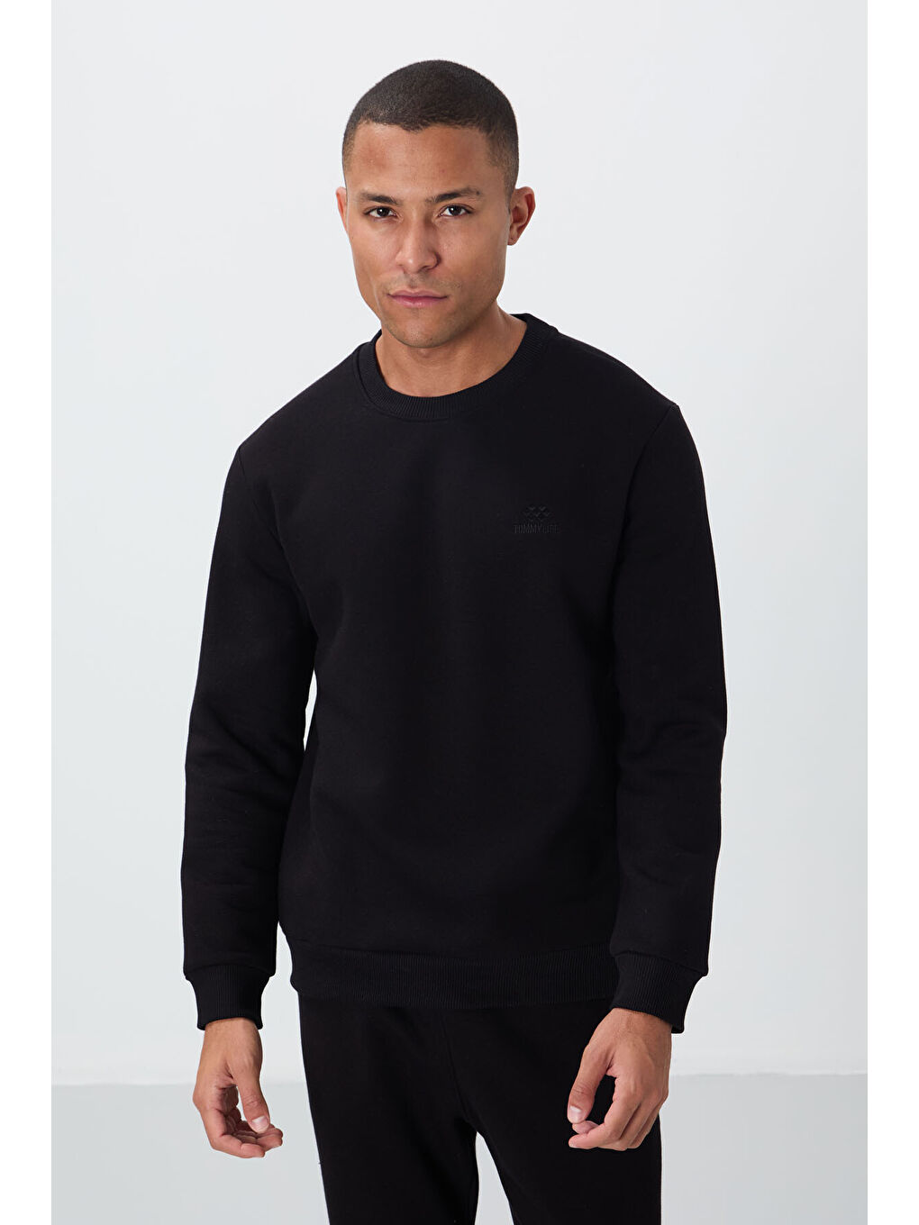 Siyah Pamuklu Kalın İçi Tüylü Yumuşak Dokulu Comfort Fit Nakışlı Erkek Eşofman Takım -85265-1