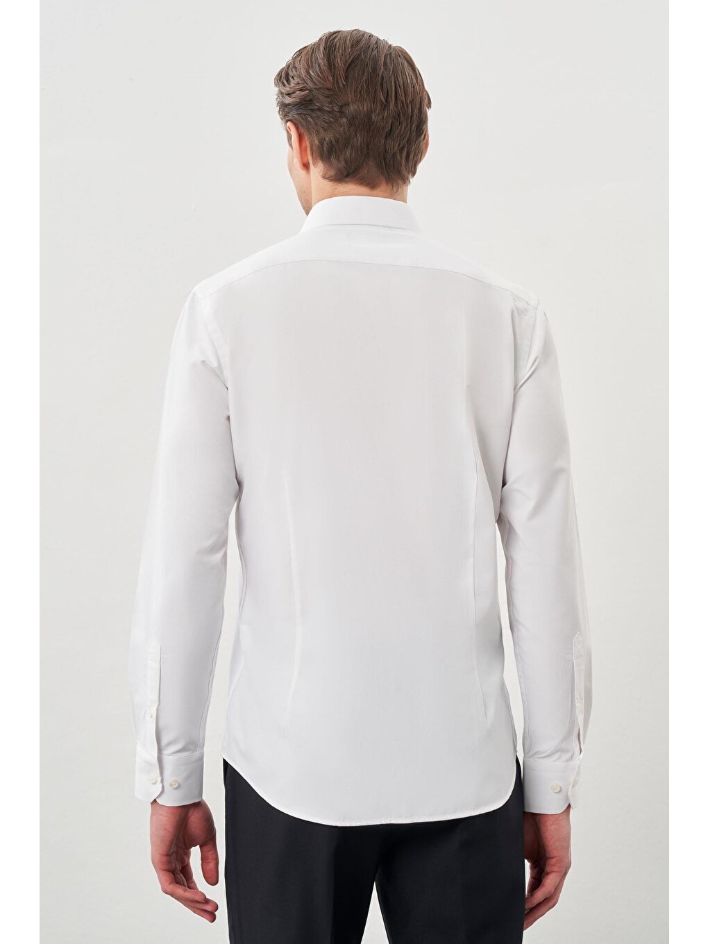 Beyaz Uzun Kol Armürlü Sert Yaka Cepsiz Pamuklu Classic Slim Fit Gömlek 1004245226-4