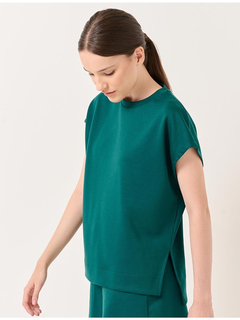 Zümrüt Yeşili Bisiklet Yaka Kolsuz Sweatshirt