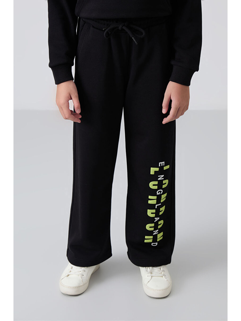 Siyah Pamuklu İçi Tüylü Yumuşak Dokulu Oversize Baskılı Kız Çocuk Eşofman Takım - 75147-2