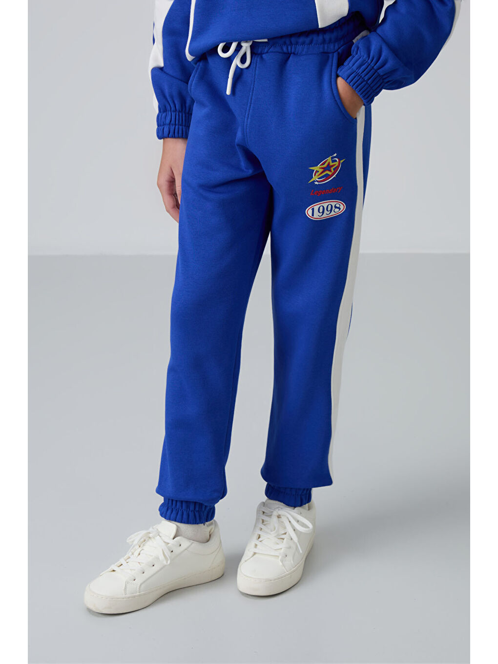 Gece Mavi Pamuklu İçi Tüylü Yumuşak Dokulu Standart Fit Baskılı Kız Çocuk Eşofman Takım - 75166-3