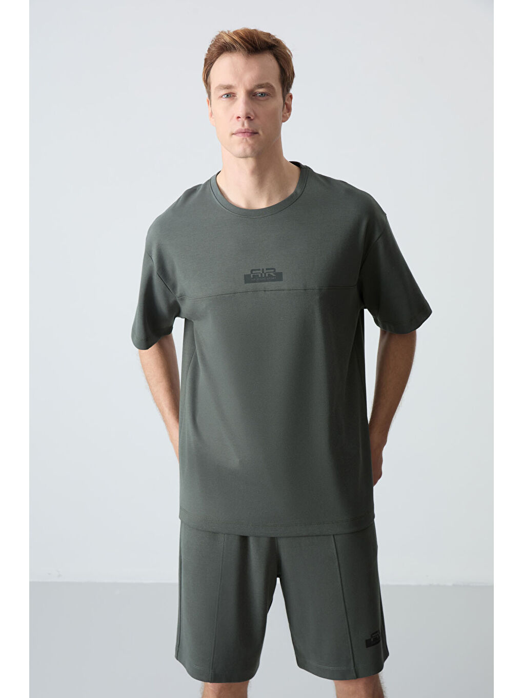 Haki Pamuklu Kalın Yumuşak Dokulu Oversize Fit Basic Erkek Şort Takım - 85259-1