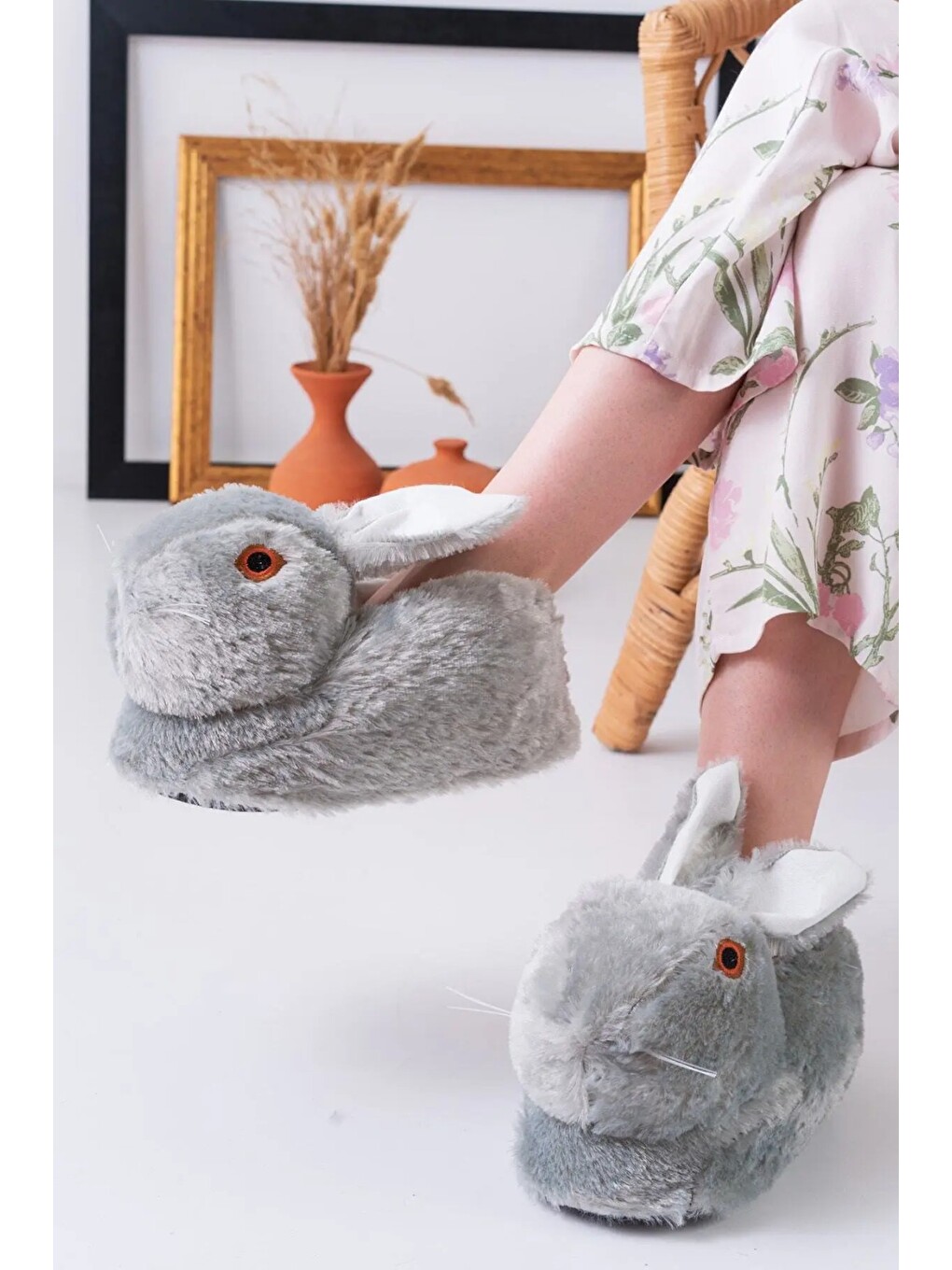 Tavşan Figürlü Gri Pelüş Panduf Ev Pandufu Unisex-1