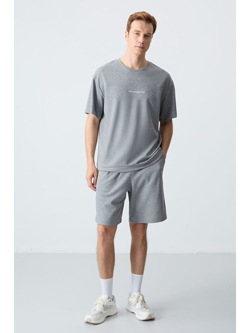 Gri Melanj Pamuklu Kalın Yumuşak Dokulu Oversize Fit Basic Erkek Şort Takım - 85257