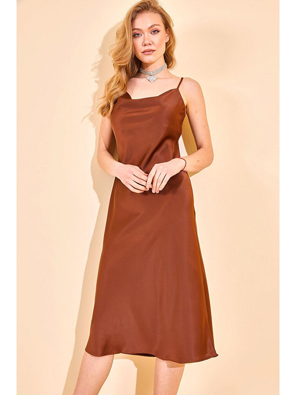 Kahverengi Degaje Yaka Saten Elbise 2YXK6-46154-18-4