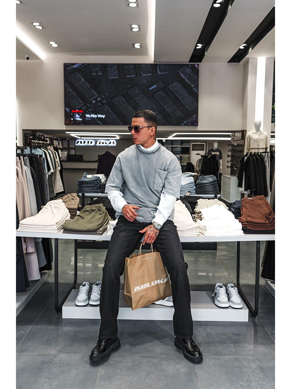 Erkek Yıkamalı Dikiş Detaylı Oversize Tişört Gri-4