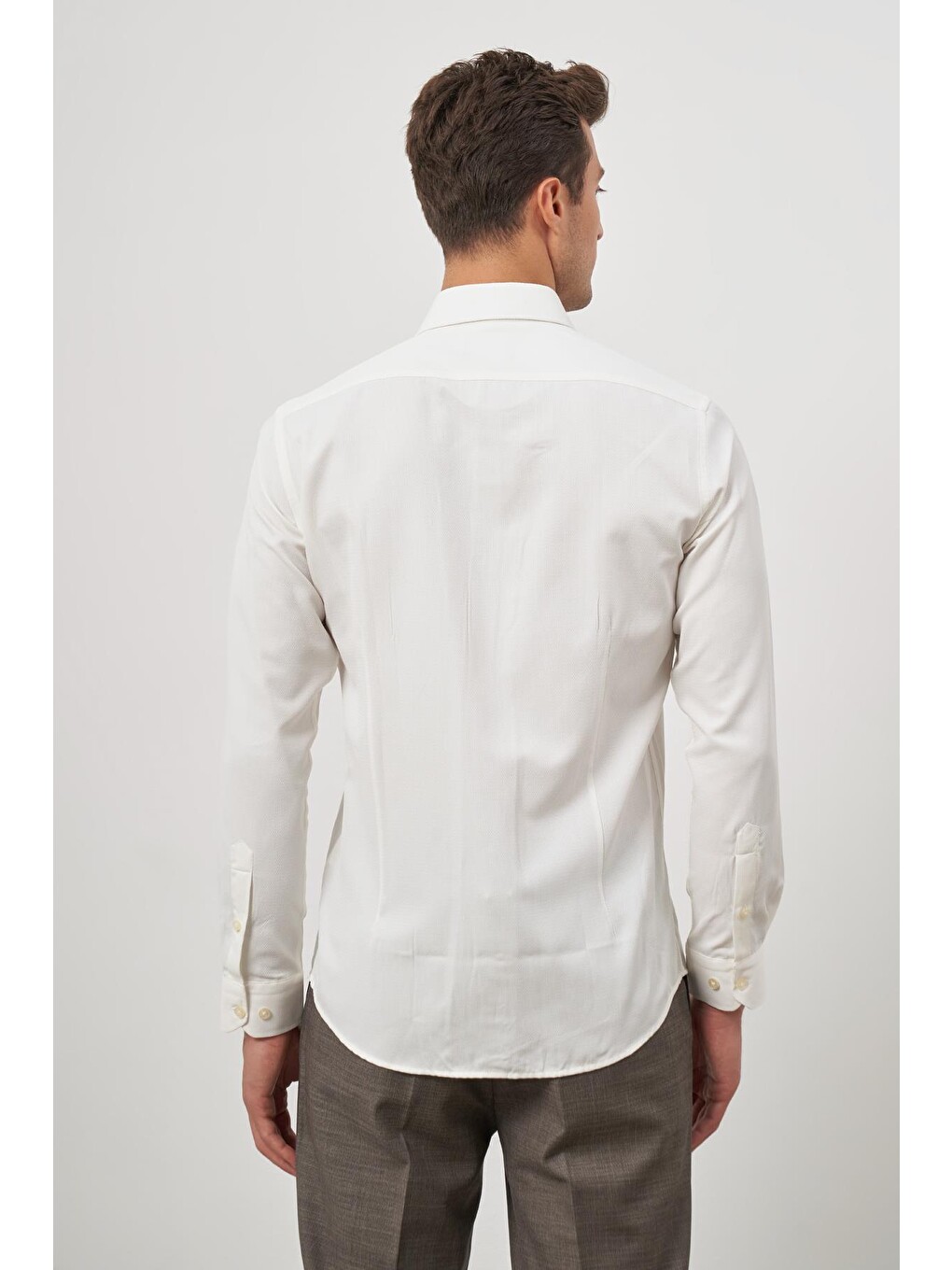 Kahverengi Açık Krem Uzun Kol Armürlü 032 Sert Yaka Classic Slim Fit Gömlek 1004245152-6