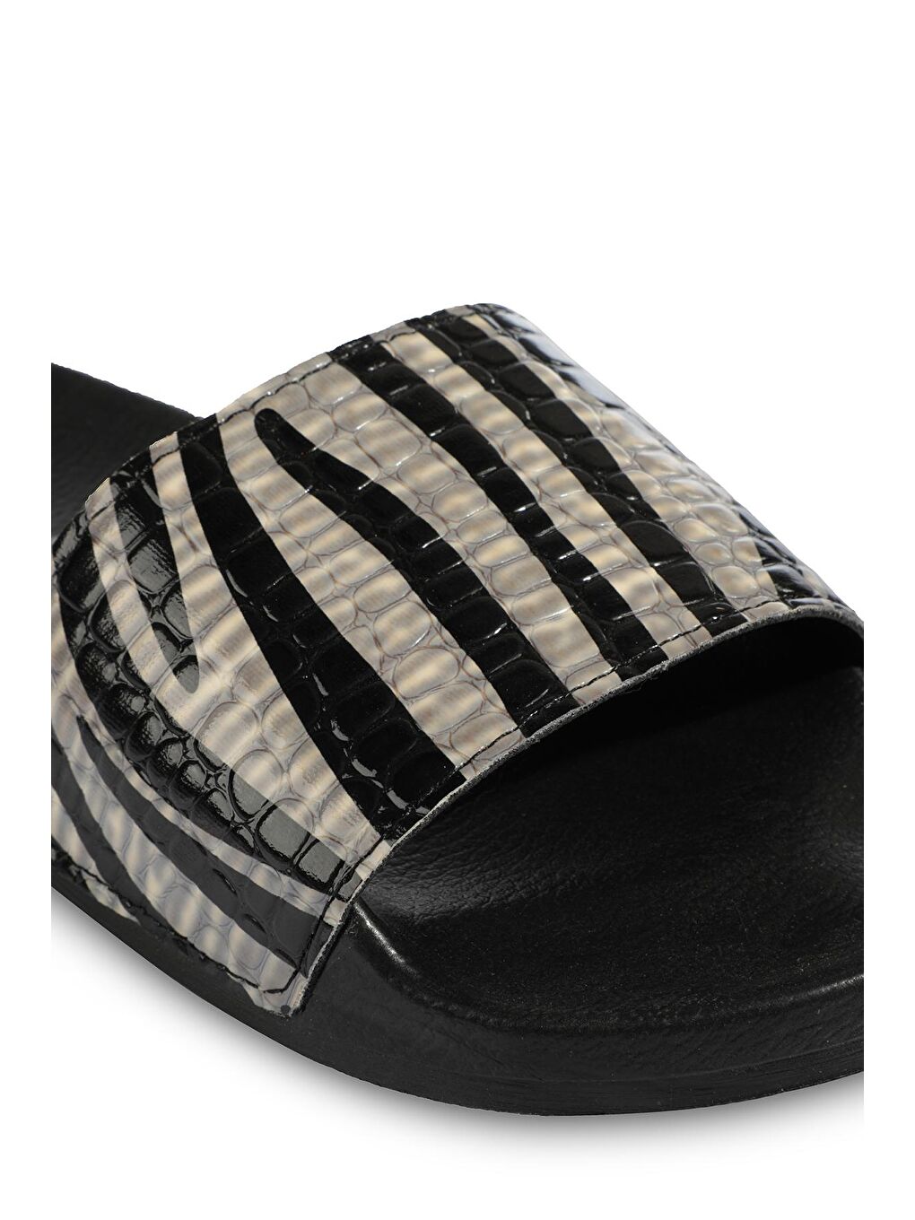 SL-Z8801-1 Kadın Terlik Siyah Kamuflaj-3