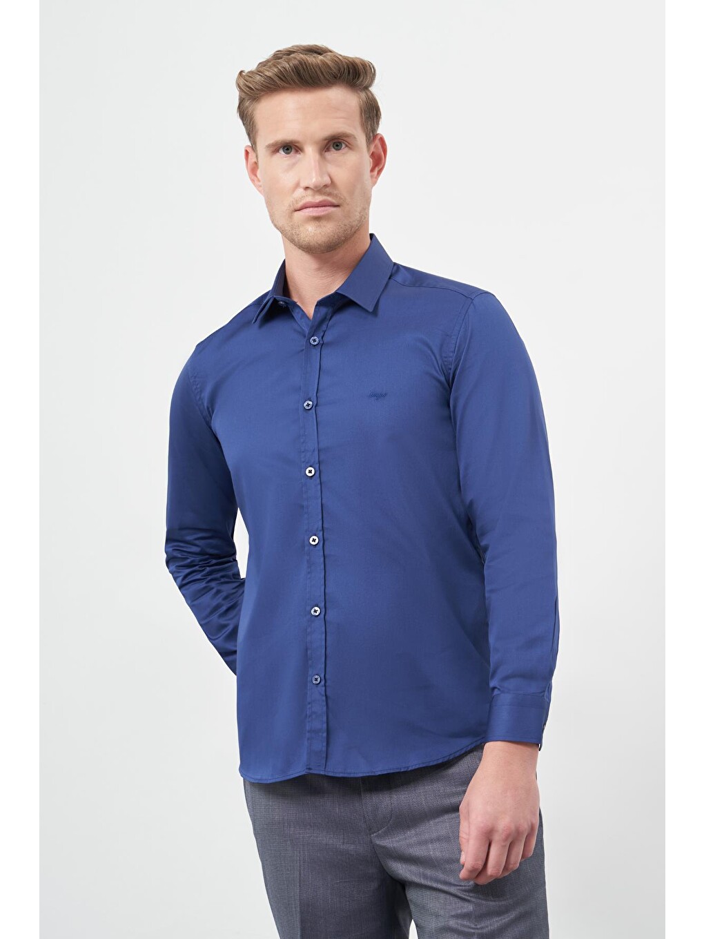 Lacivert Uzun Kol Düz Bez Ayağı 032 Sert Yaka Classic Slim Fit %100 Pamuk Gömlek 1004245324-2