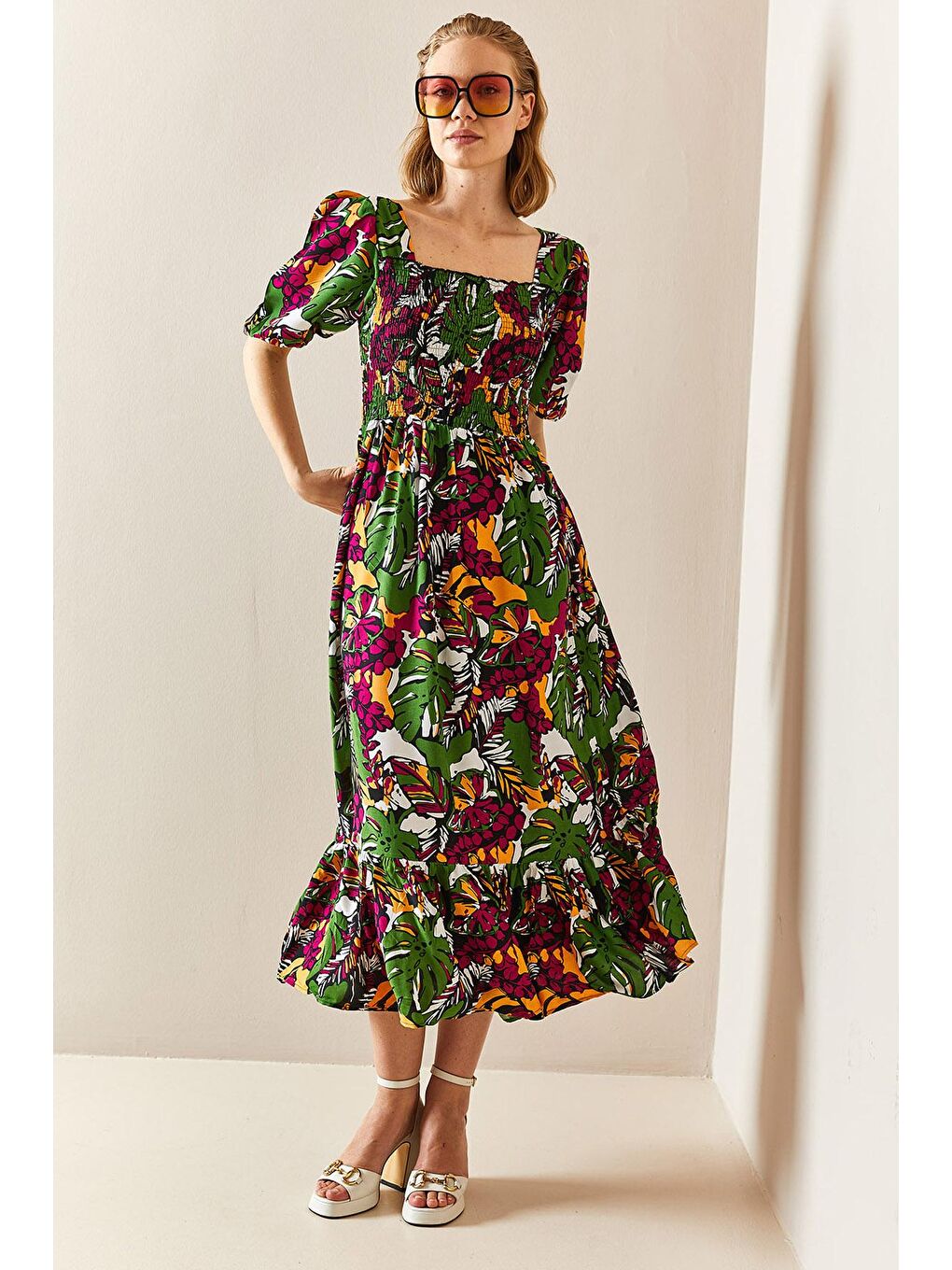 Siyah Gipeli Kare Yaka Desenli Elbise 3YXK6-47347-02-2