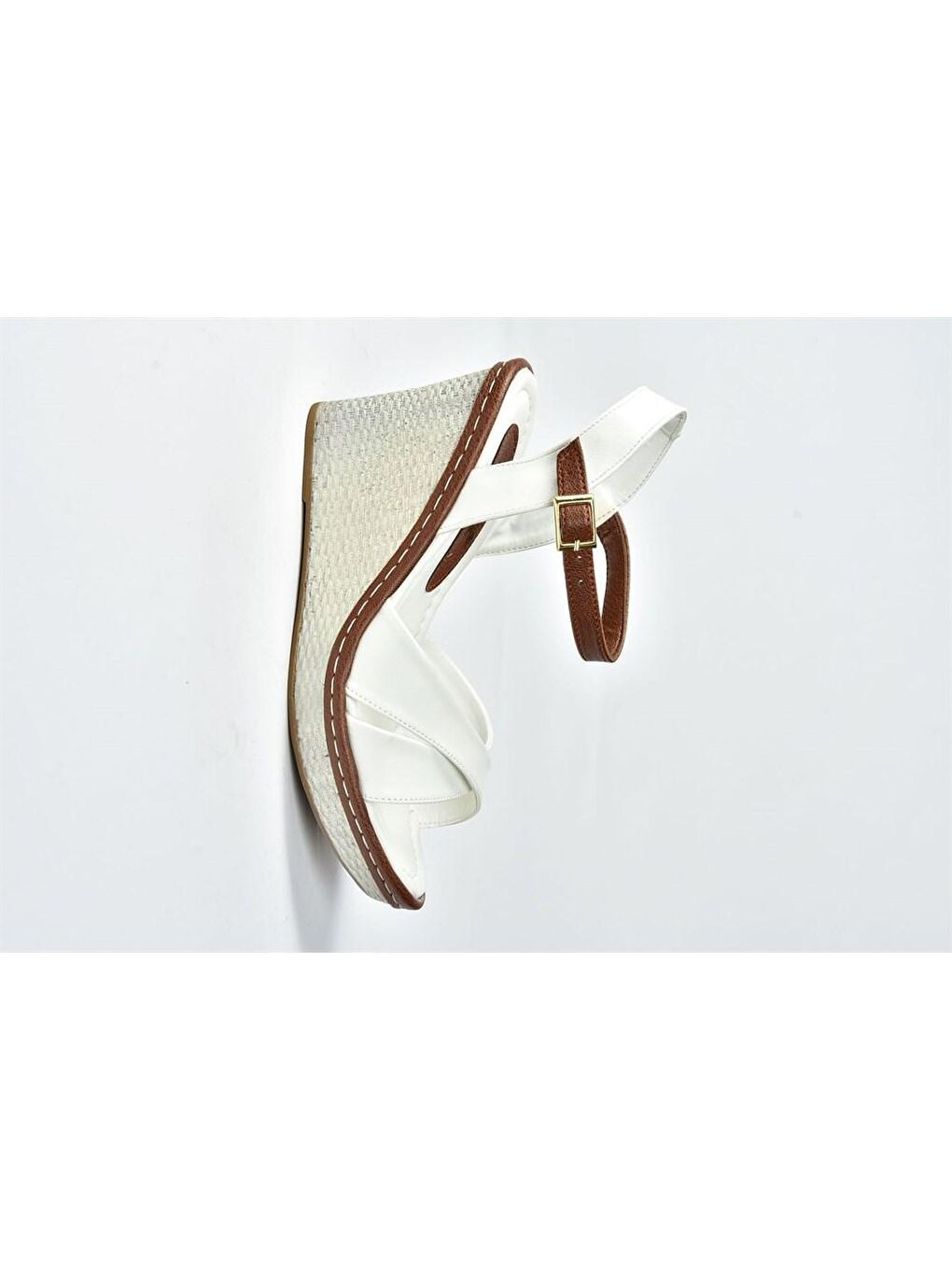 9674040209 Beyaz Dolgu Taban Kadın Ayakkabı-1