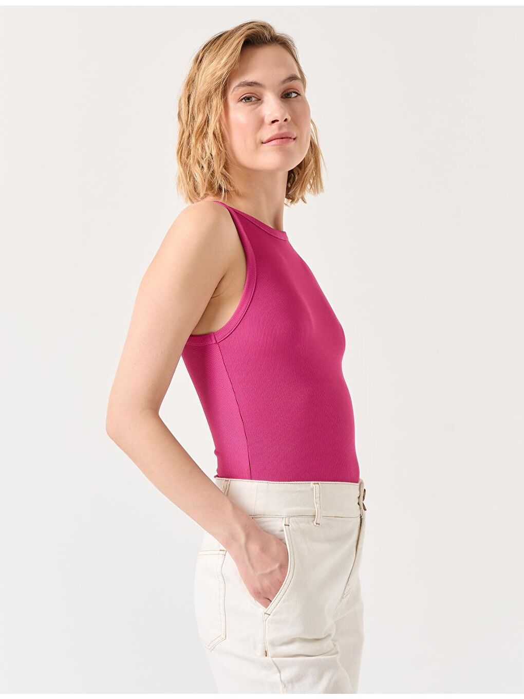 Fuşya Dar Kesim Kolsuz Halter Yaka Basic Örme Atlet-2