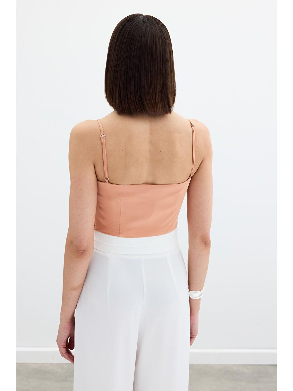 Pembe İp Askılı Saten Crop Bluz - Somon-6