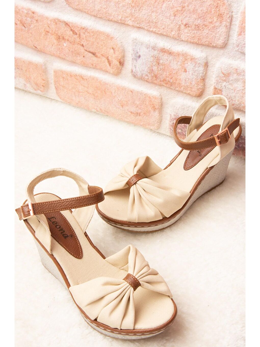 F674040405 Bej Dolgu Taban Kadın Ayakkabı-2