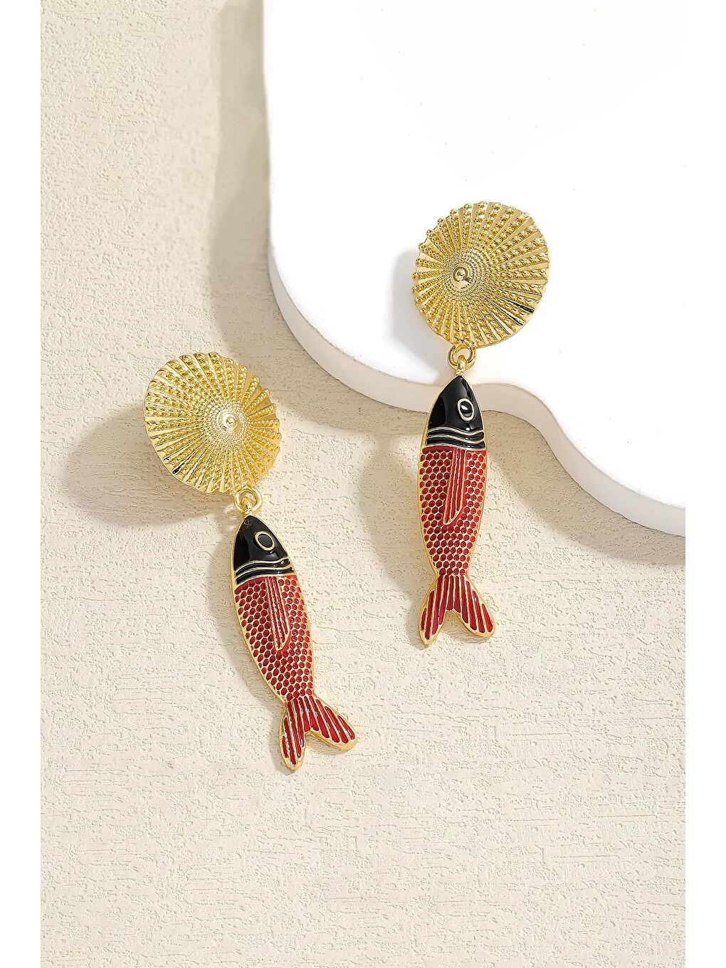 Sarı Balık Sallantılı Kadın Küpe-3