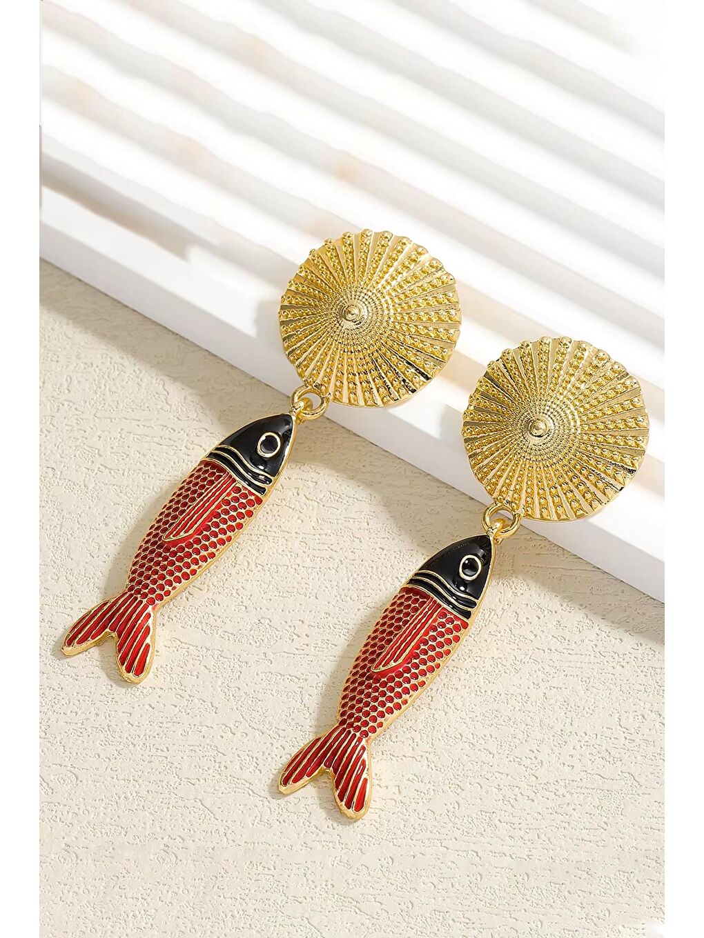 Sarı Balık Sallantılı Kadın Küpe-4