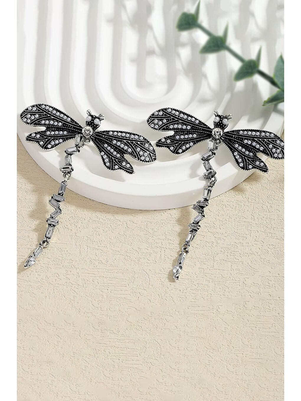 Gri Parlak Taşlı Yusufçuk Küpe-9