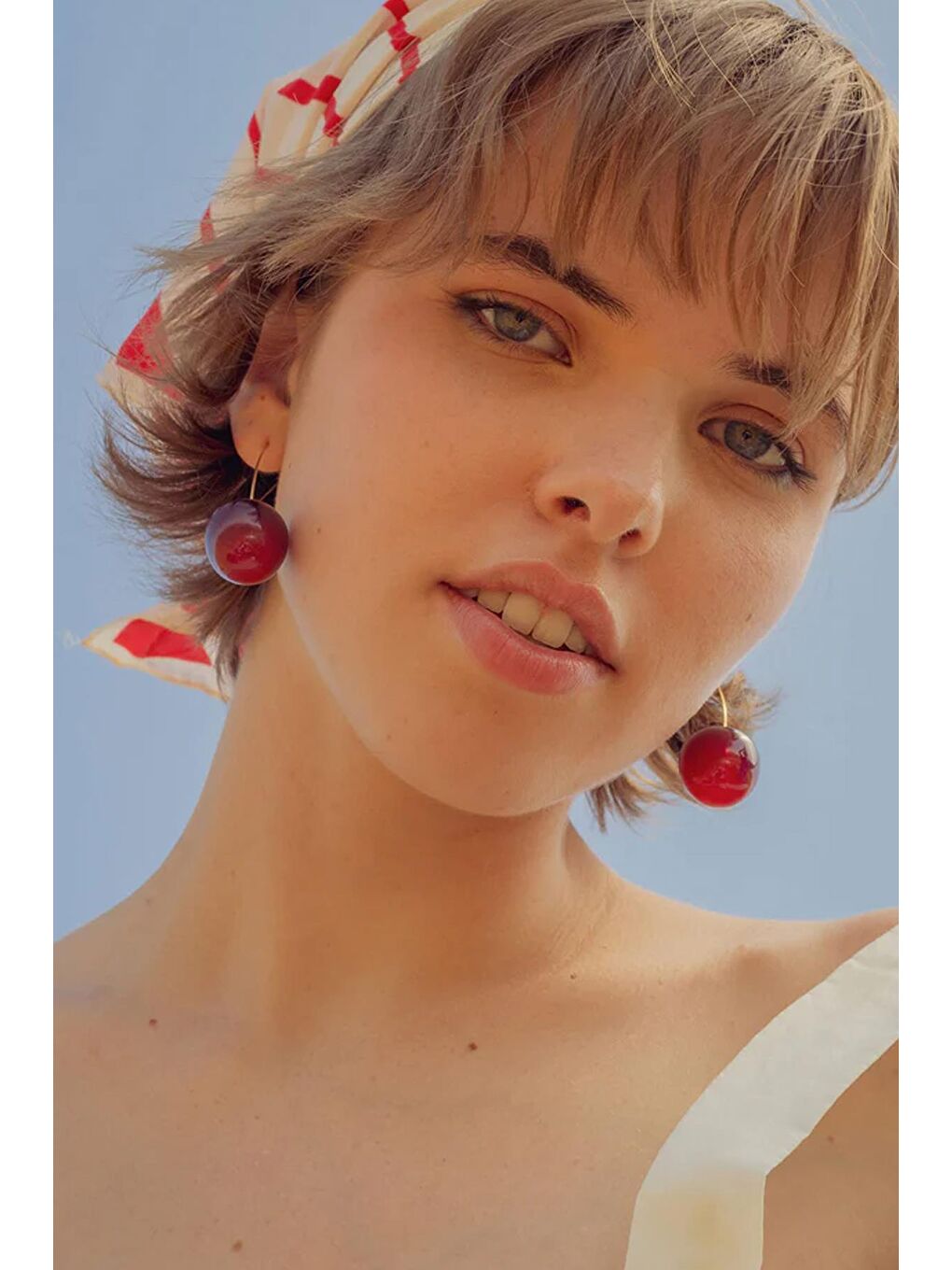 Pembe Cherry Uzun Kiraz Altın Kaplama Sallantılı Kadın Küpe-4