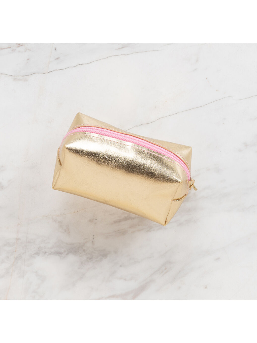 Siyah Sıcak ve İçten Hediye Kutusu-5