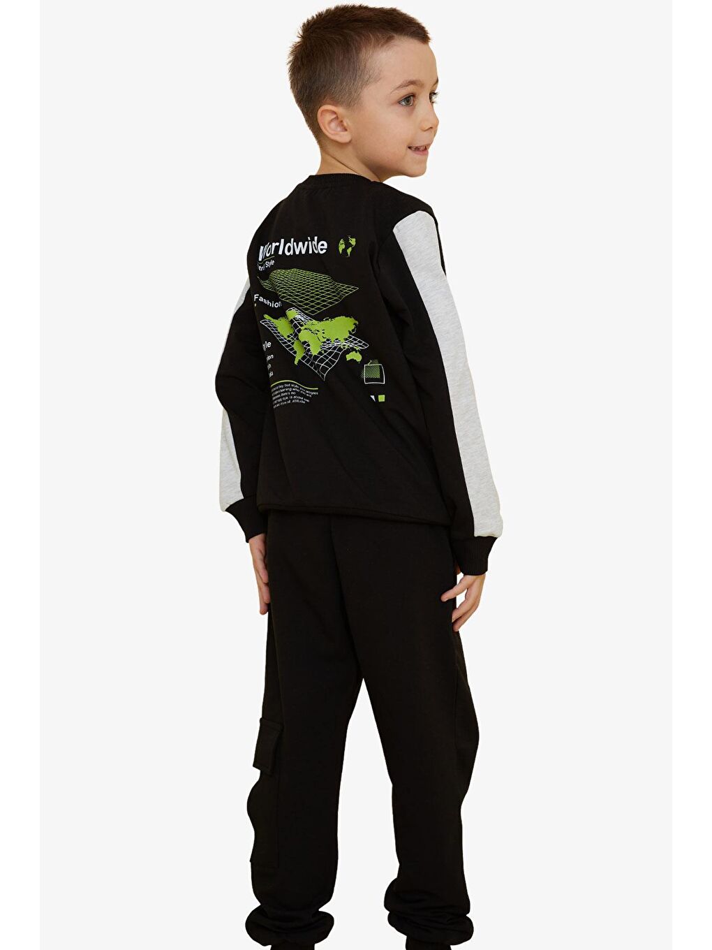 Erkek Çocuk Eşofman Takım Dünya Stili Temalı Slogan Baskılı Siyah (7-12 Yaş)-1