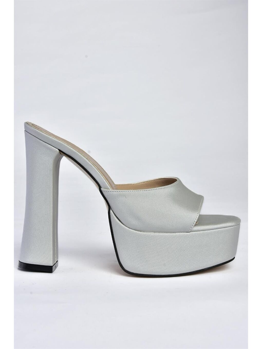 Gri P404560604 Gümüş Kadın Terlik-3