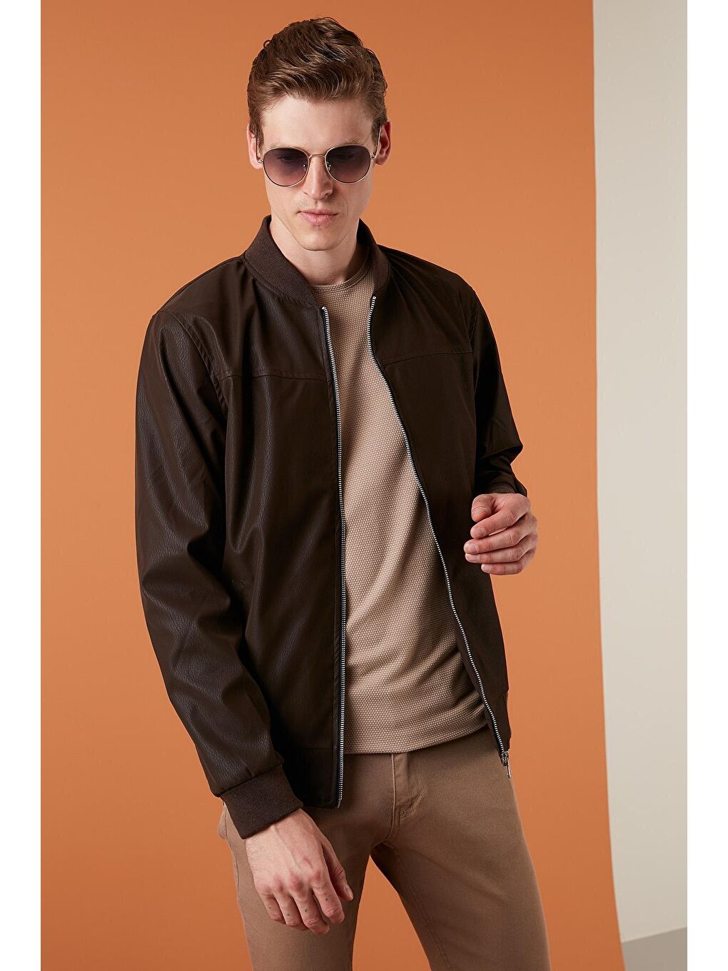 Kahverengi Fermuarlı Cepli Kolej Yaka Mevsimlik Bomber Mont 5711481-1