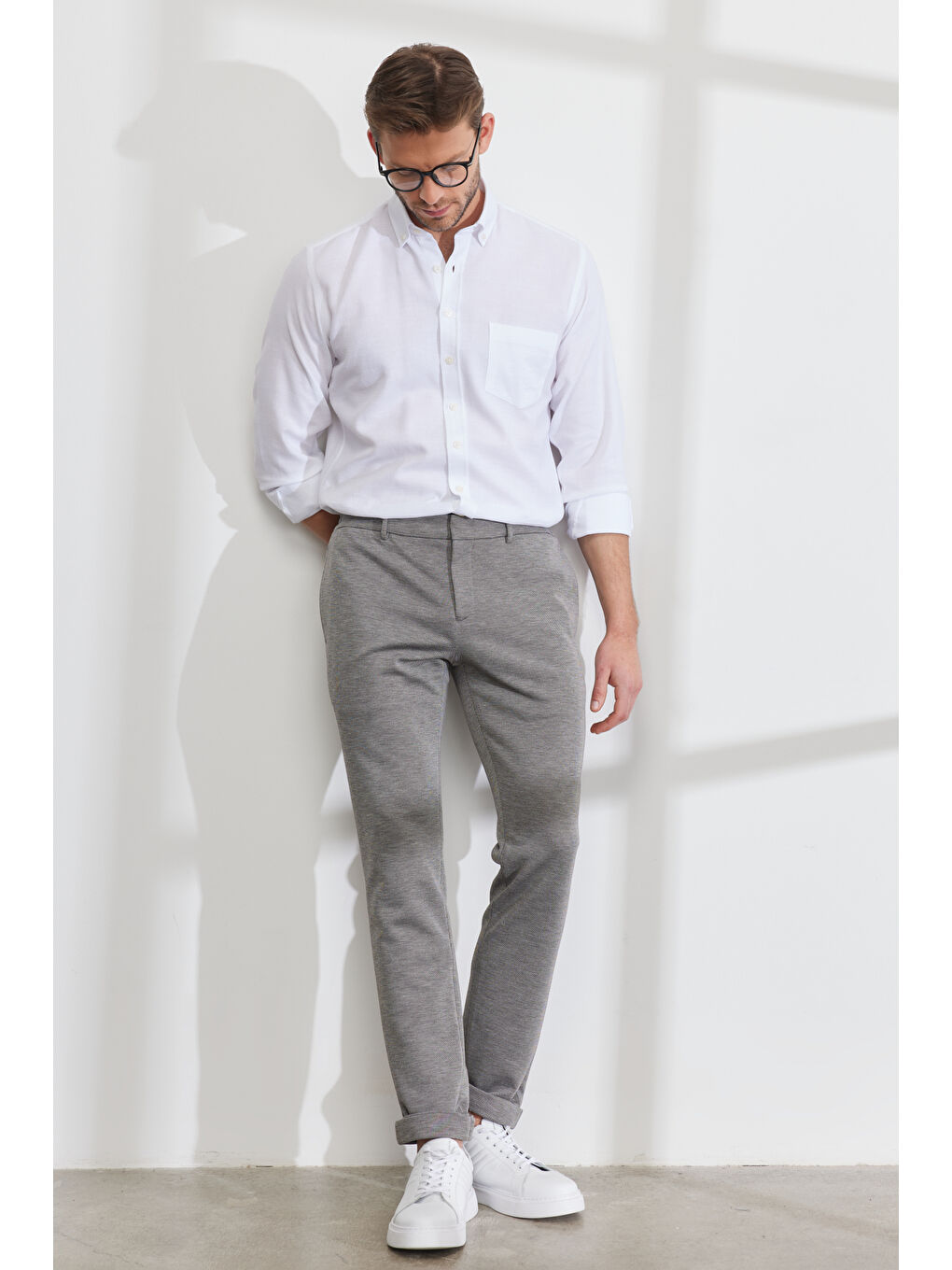 Erkek Bej Slim Fit Dar Kesim Kuşgözü Desenli Beli Bağlamalı Pantolon