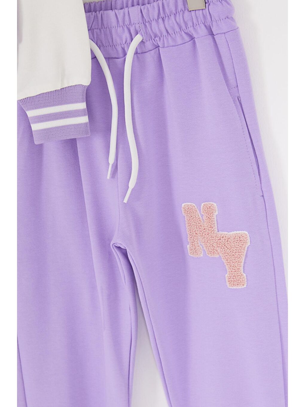 Lila NY Nakışlı Sırt Baskılı Kız Çocuk Kolej Eşofman Takımı 16933-3