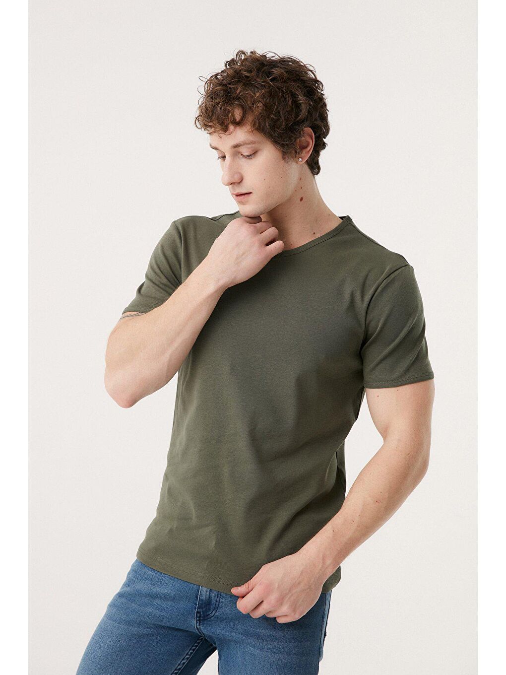 Haki V Yaka Basic Tişört-2