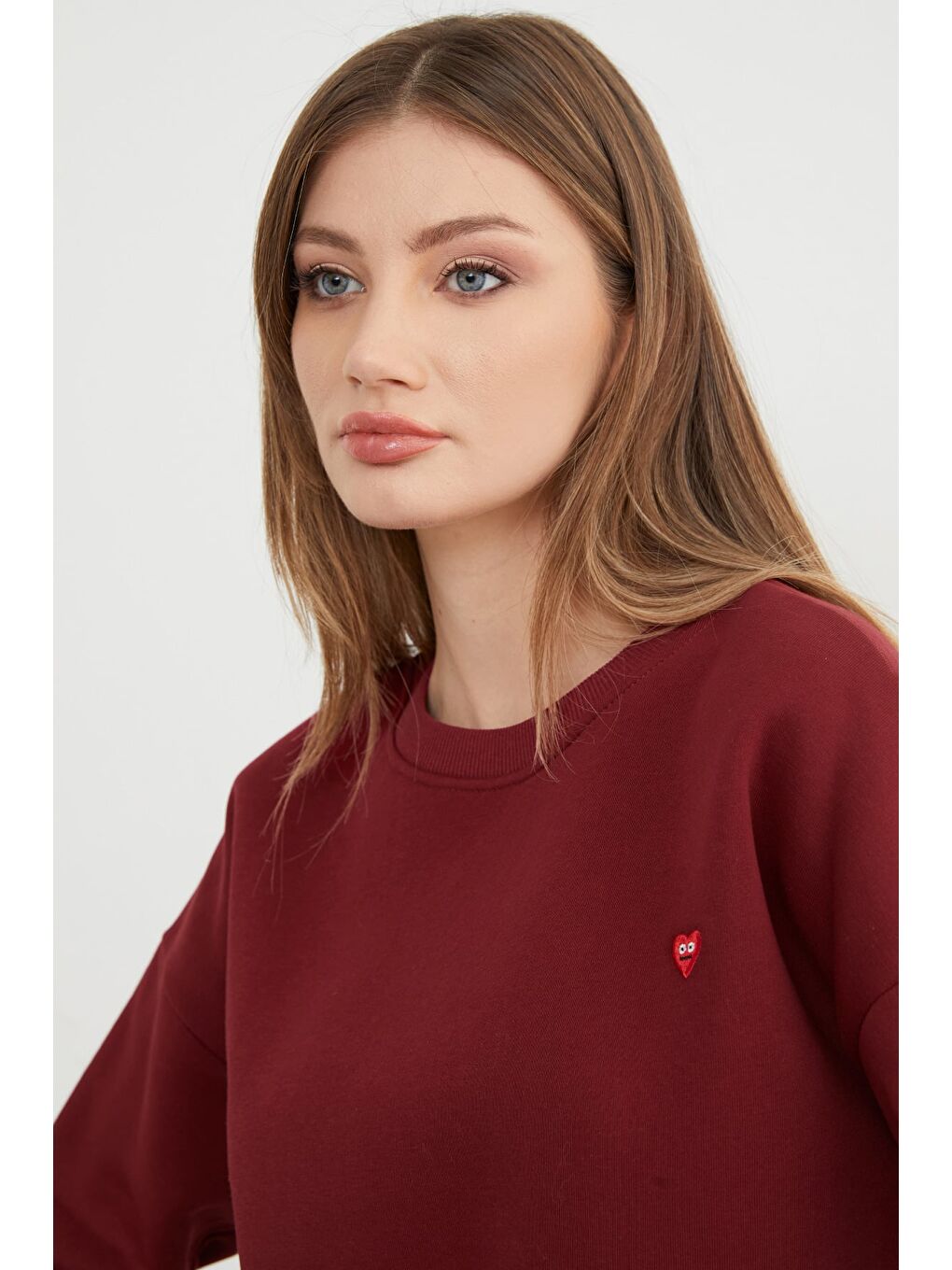 Bordo 3 İplik Kalp Nakışlı Bisiklet Yaka Sweatshirt-3