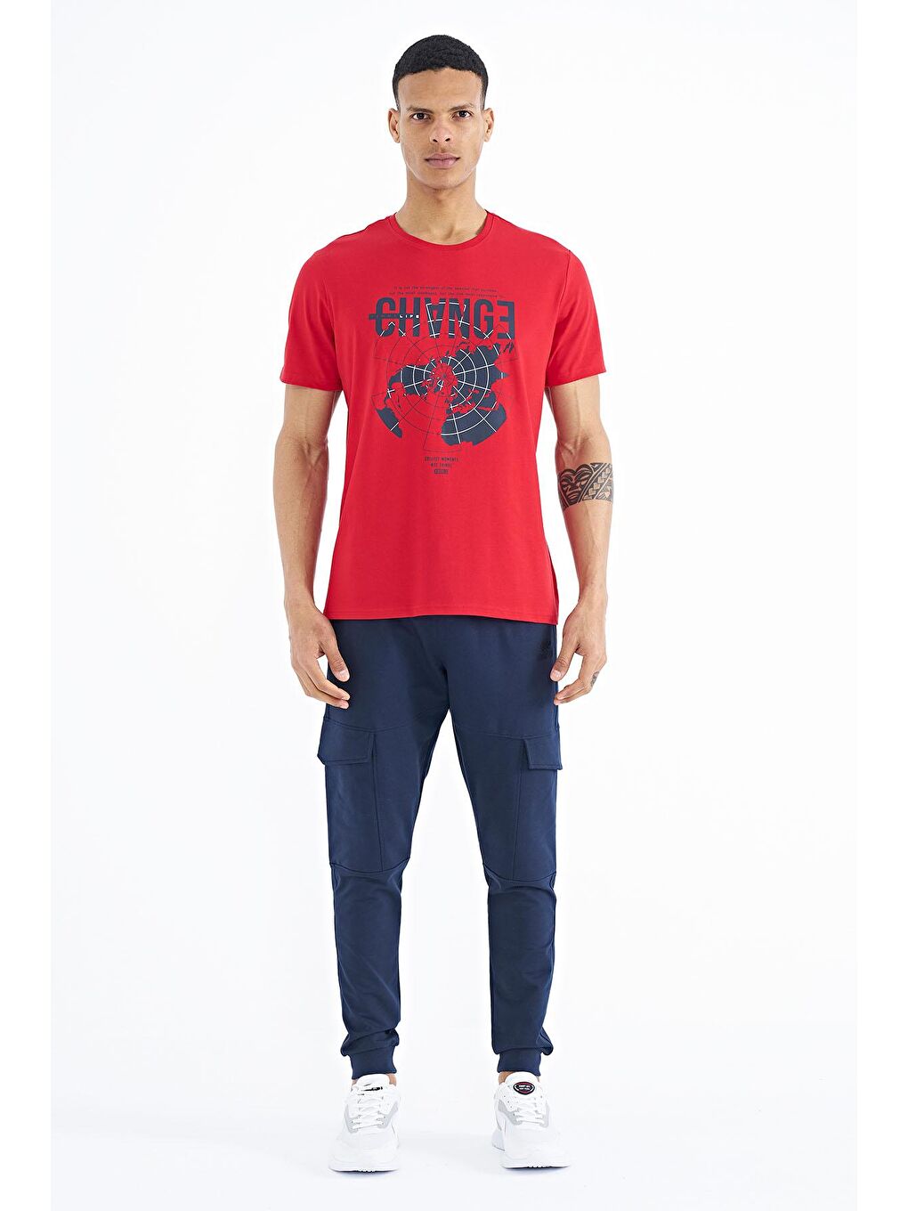 TOMMYLIFE Kırmızı Baskı Detaylı O Yaka Standart Kalıp Erkek T-Shirt - 88214 - 1