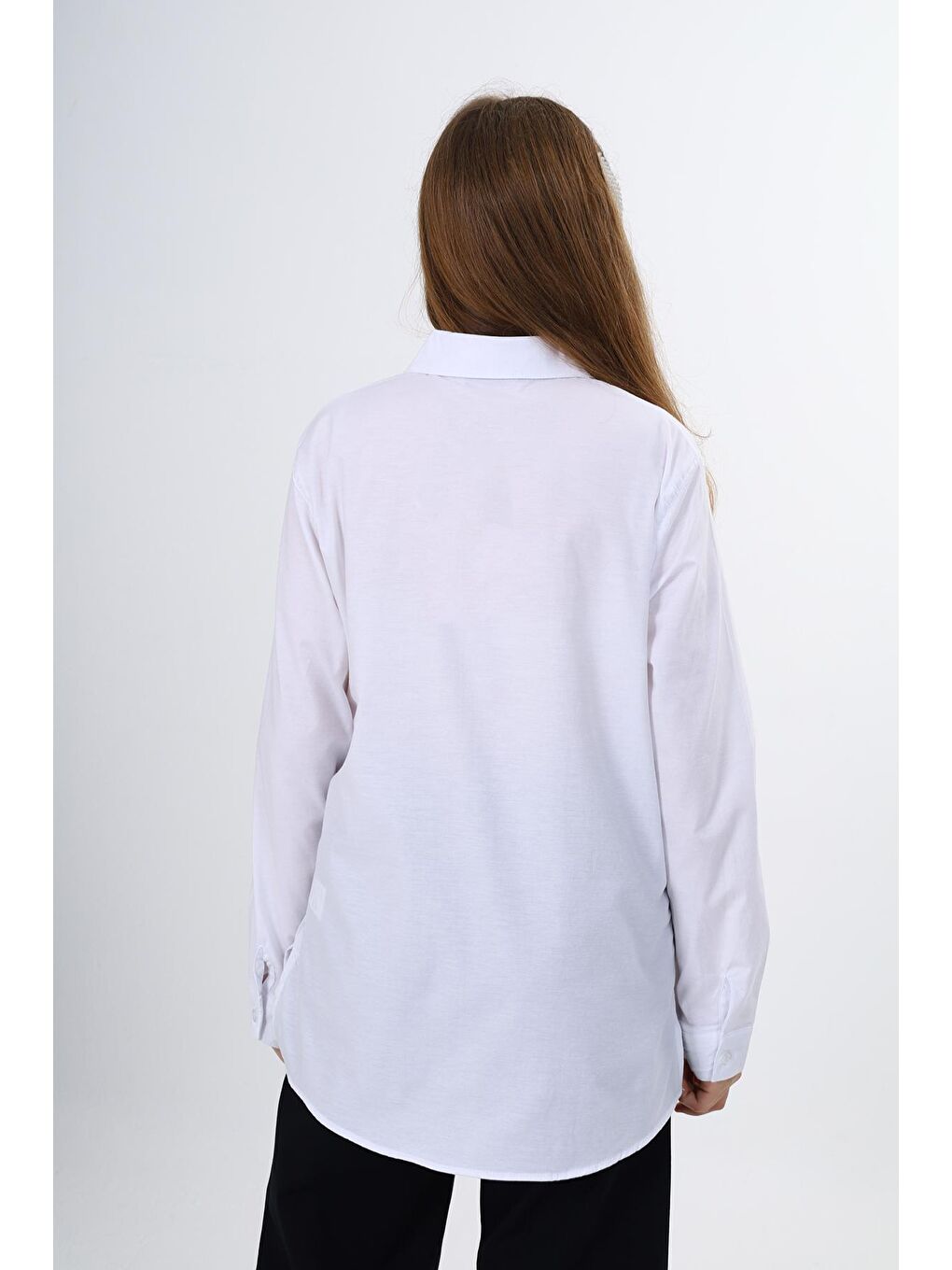 Beyaz Kız Çocuk Rahat Kesim Tek Cepli Gömlek 9-14 Yaş Lx243-4