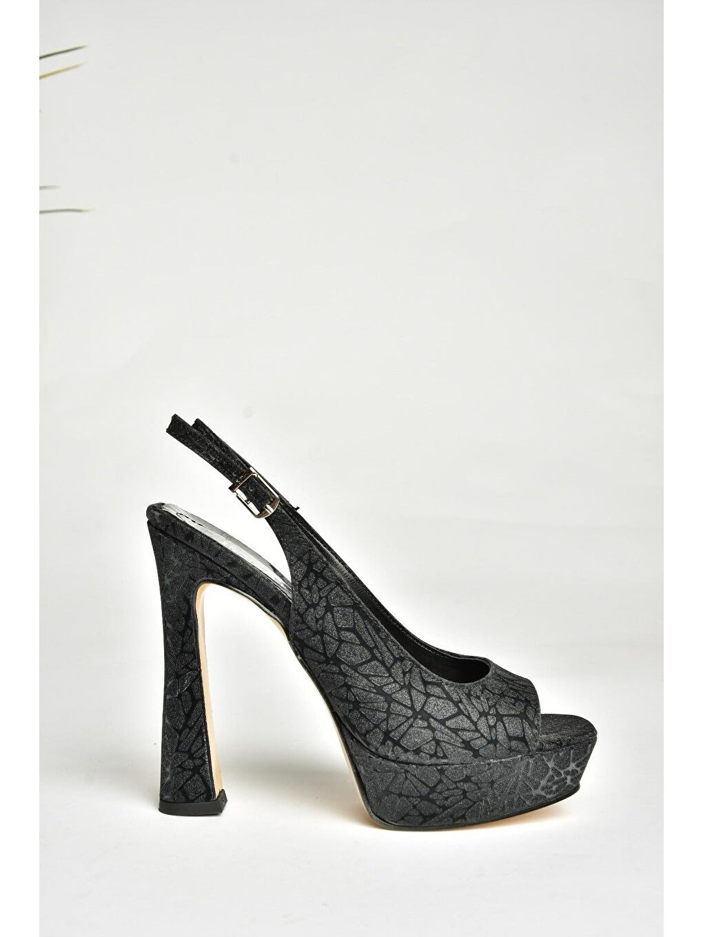 U2464830 Siyah Kadın Topuklu Ayakkabı