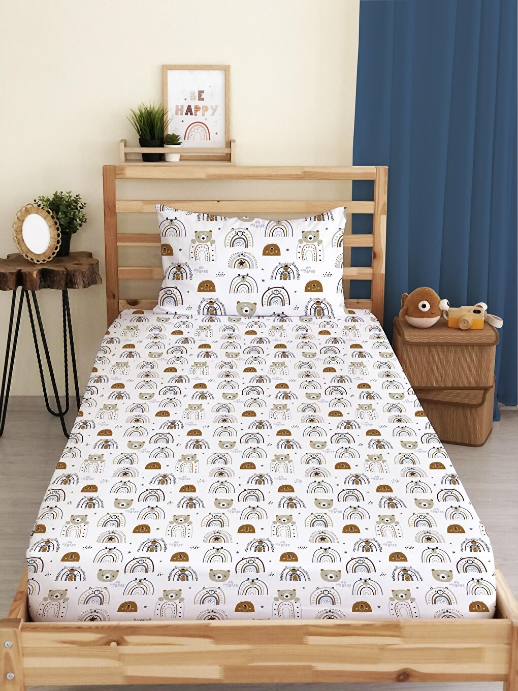 Karışık Ayı Ve  Desen Baskılı Tek Kişilik   Lastikli Çarşaf Seti 100x200 cm Beyaz