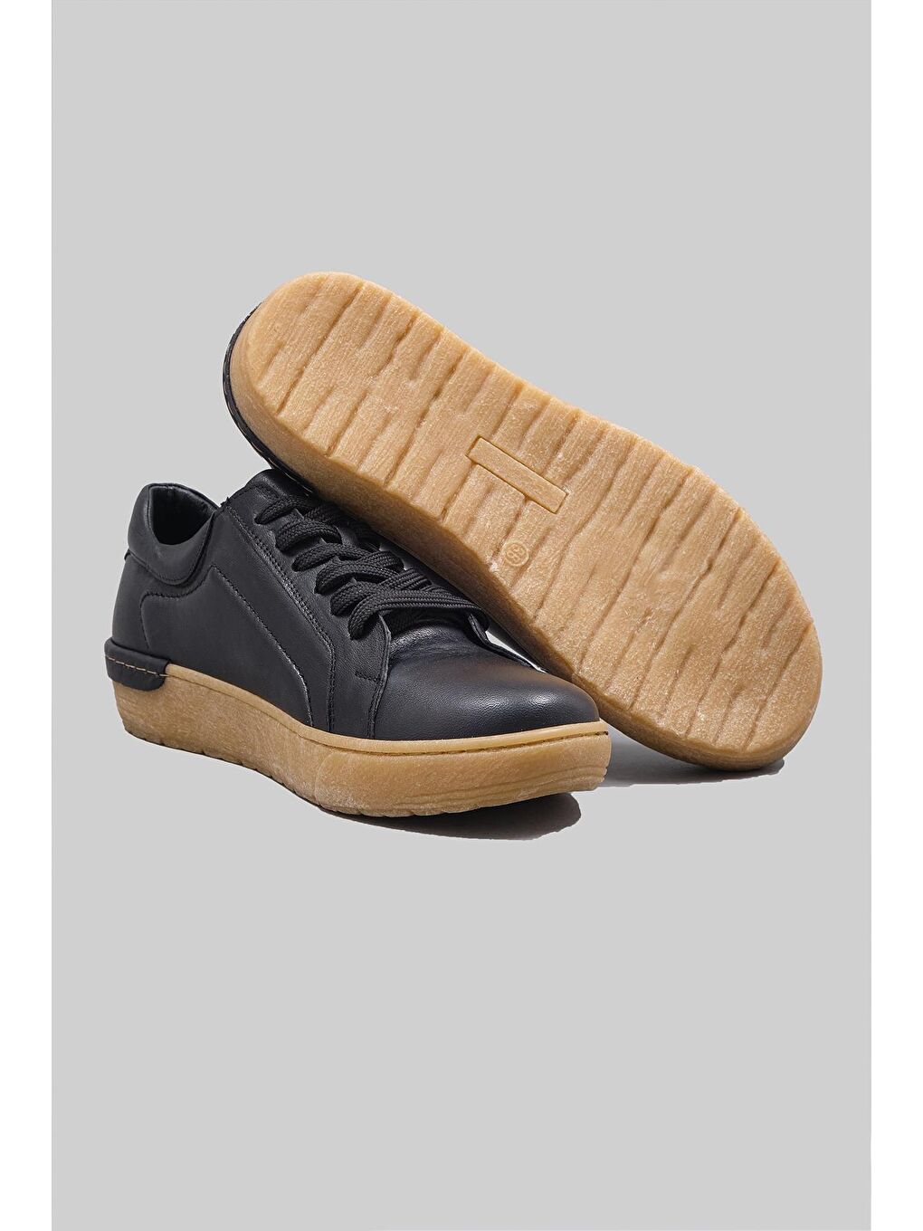 Siyah Maren Hakiki Deri Yandan Fermuarlı Bağcıklı Snekaer Kadın-2