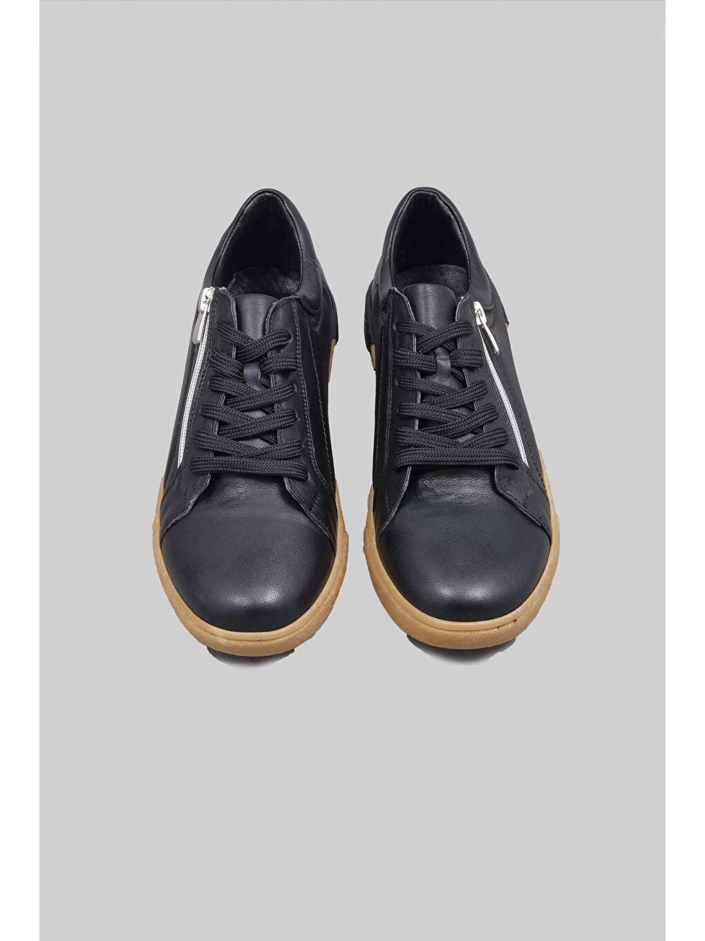 Siyah Maren Hakiki Deri Yandan Fermuarlı Bağcıklı Snekaer Kadın-3