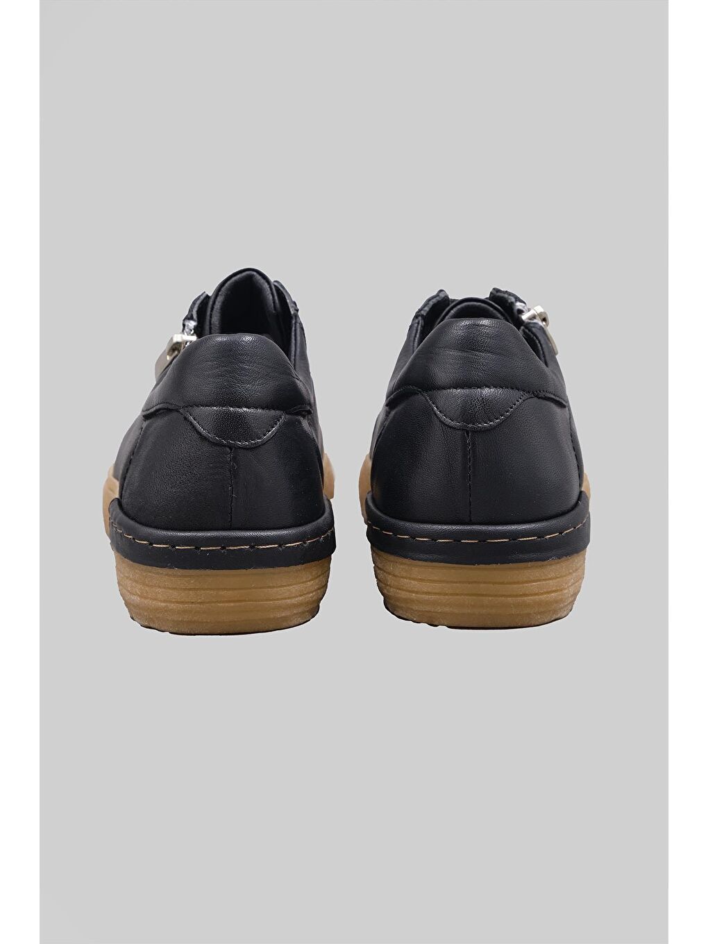 Siyah Maren Hakiki Deri Yandan Fermuarlı Bağcıklı Snekaer Kadın-4