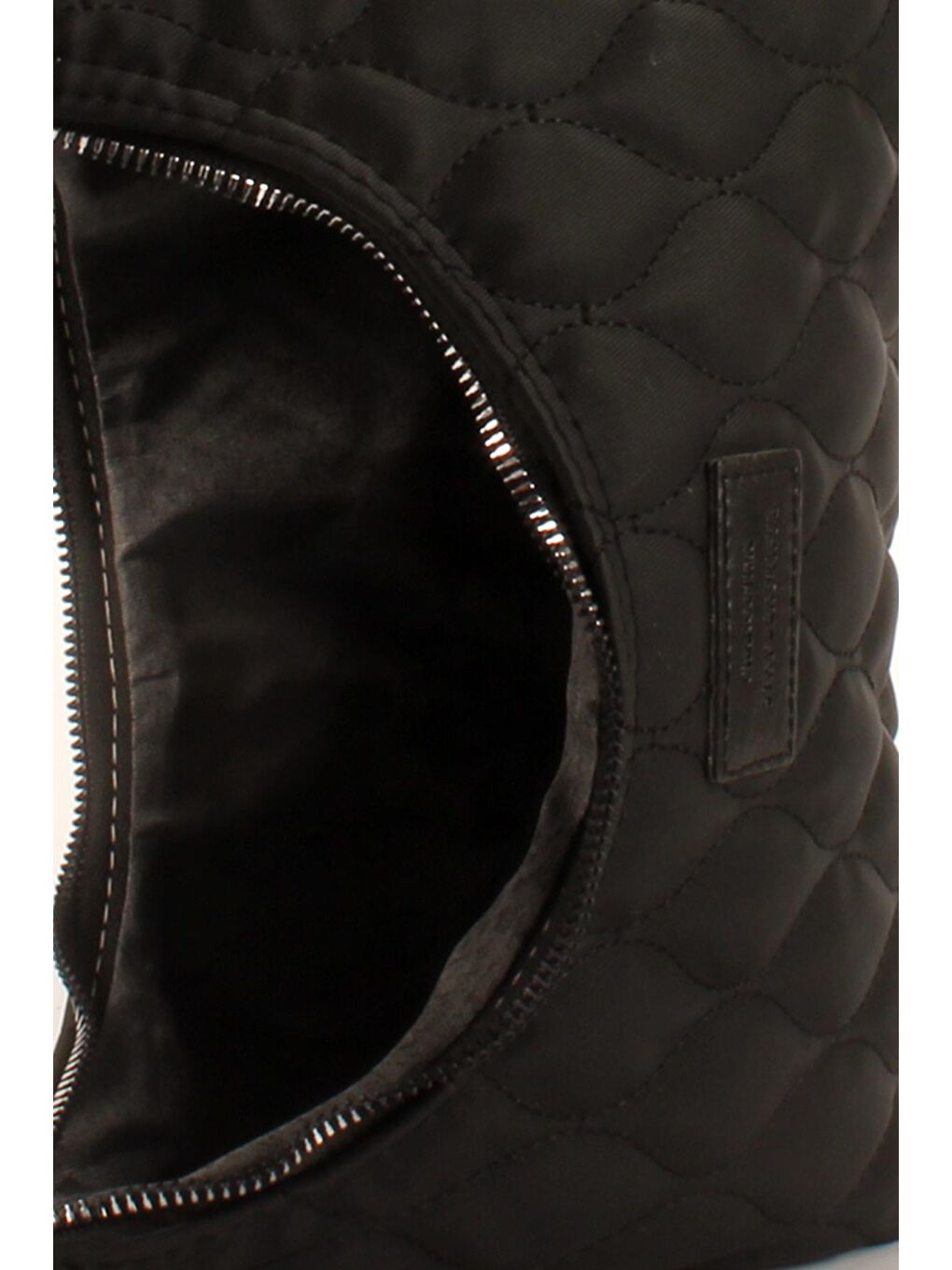 Siyah Kadın Paraşüt Kumaş Nakışlı Kemer Detaylı Omuz Baget Çanta (10686)-2