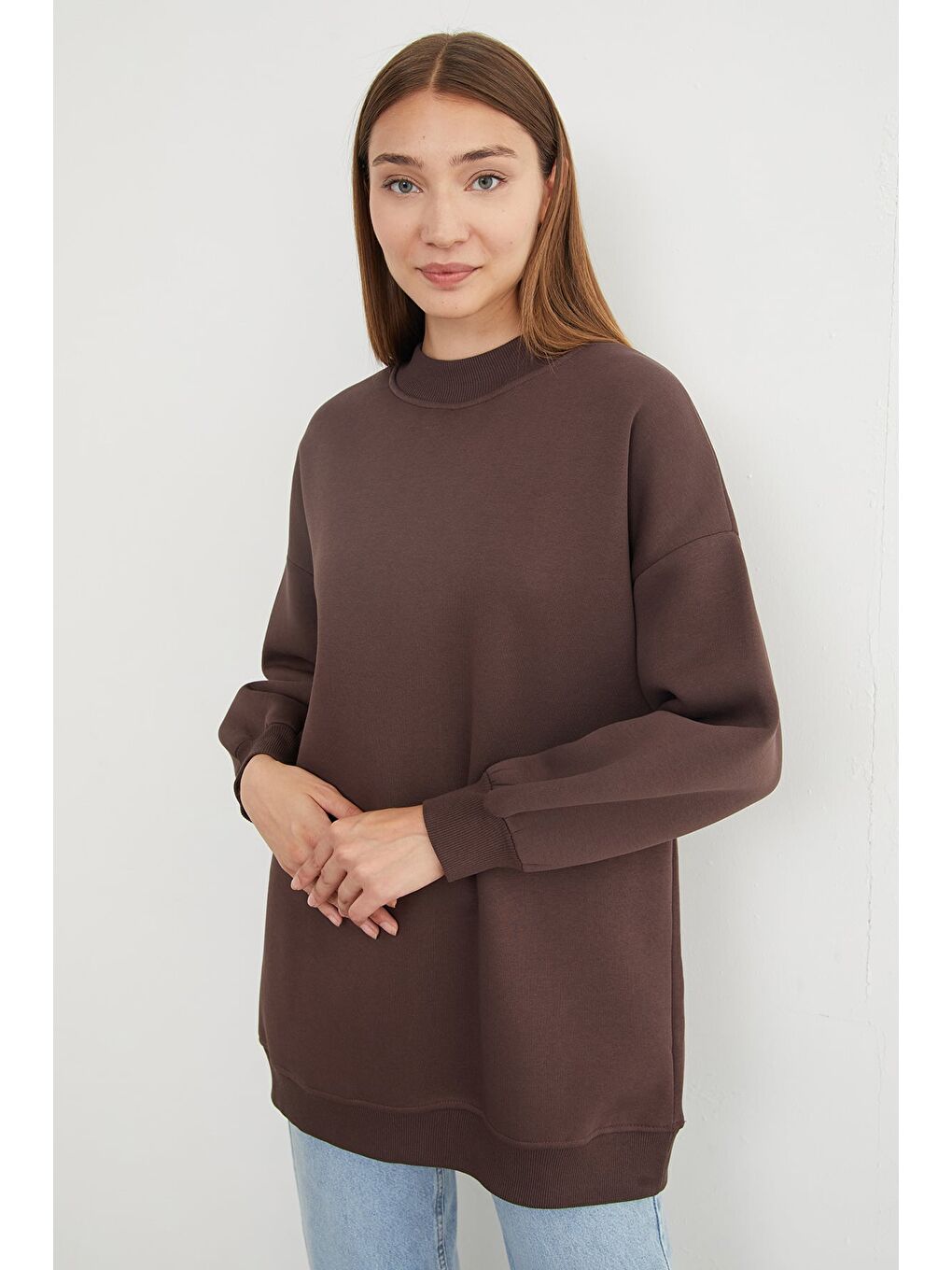 Kahverengi 3 İplik Basic Bisiklet Yaka Oversize Sweatshirt