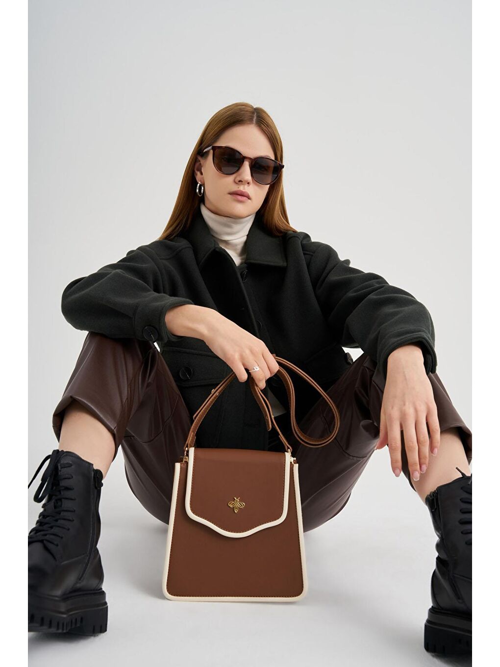 Kahverengi Kadın El ve Omuz Çantası