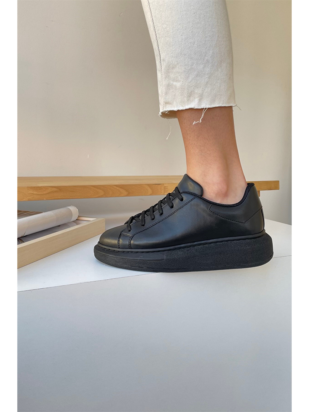 Siyah Kadın Spor Ayakkabı SİYAH-1