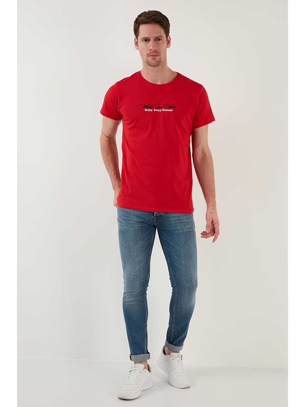 Kırmızı Baskılı Bisiklet Yaka %100 Pamuk Slim Fit Erkek Tişört 541ENJOY-3