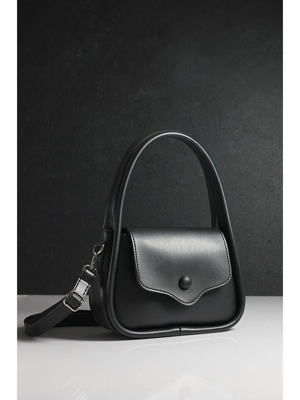 Kadın Siyah Omuz ve Kol Çantası