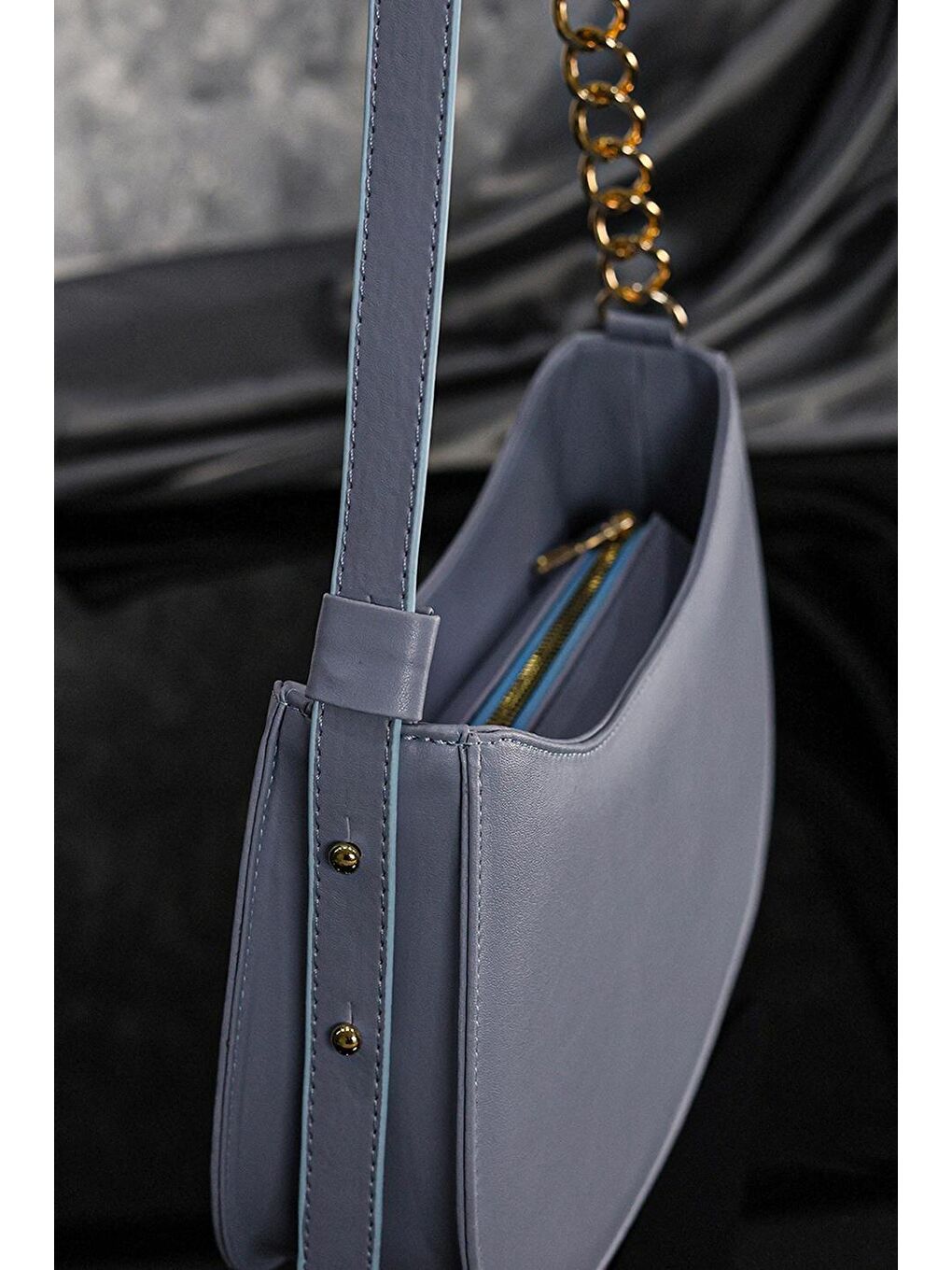 Kadın Mavi  Fermuarlı Astarlı Ayarlanabilir Askılı Çanta-3