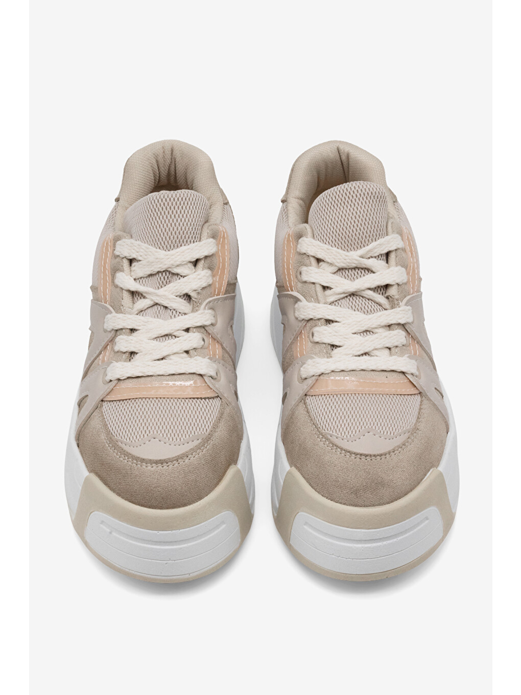 Kadın Bej Yüksek Taban Rahat Bağcıklı Sneaker-1