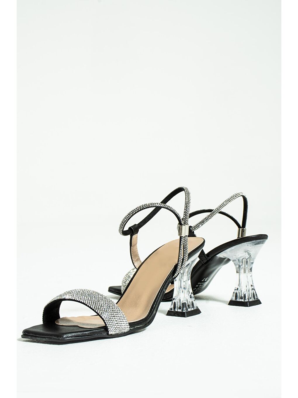 Siyah Taşlı Kadeh Topuk Abiye Kadın Ayakkabı 008-3454-23-3