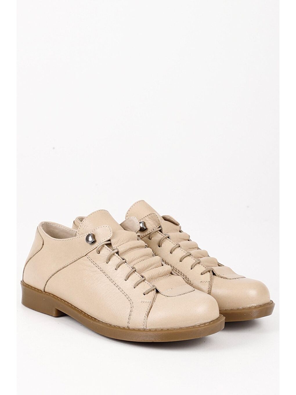 Bej Gön Hakiki Deri Yuvarlak Burun Bağcıklı Kadın Ayakkabı 24228-1