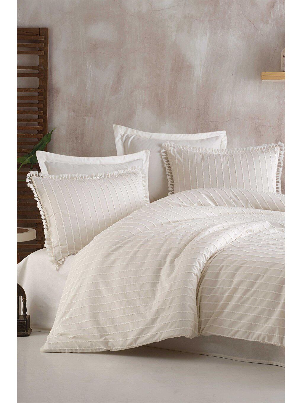 %100 Pamuk Tek Kişilik Püsküllü Nevresim Seti Estina Ekru-1