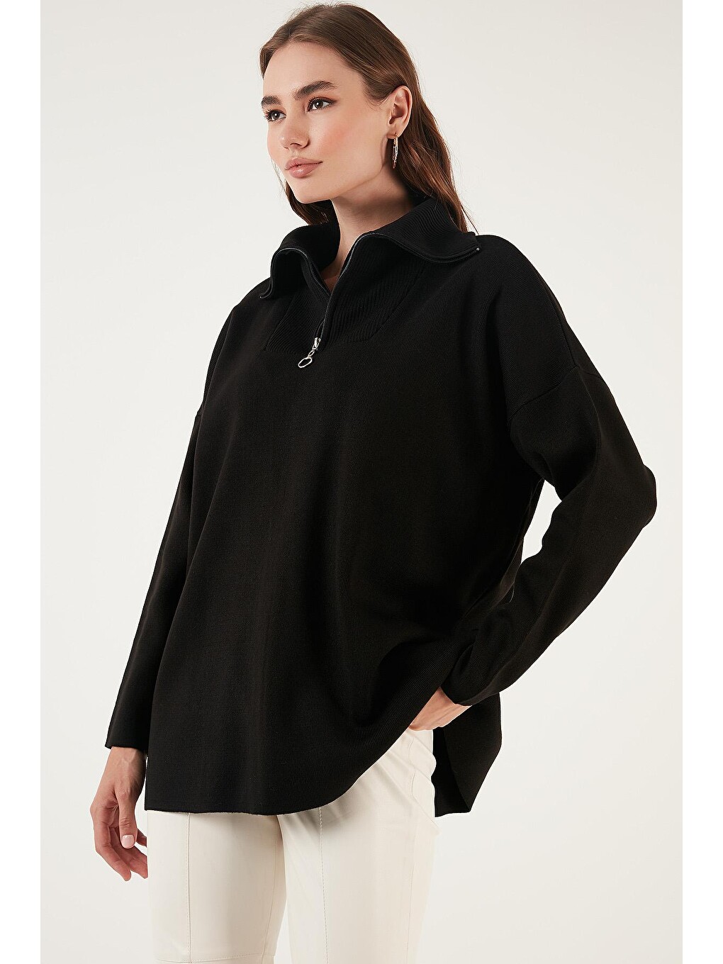 Siyah Yarım Fermuarlı Oversize Triko Kazak 4616079-3